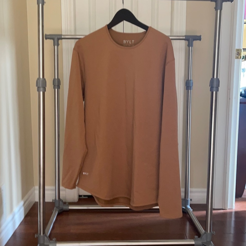BYLT - lux material - Long sleeve - size L - worn once